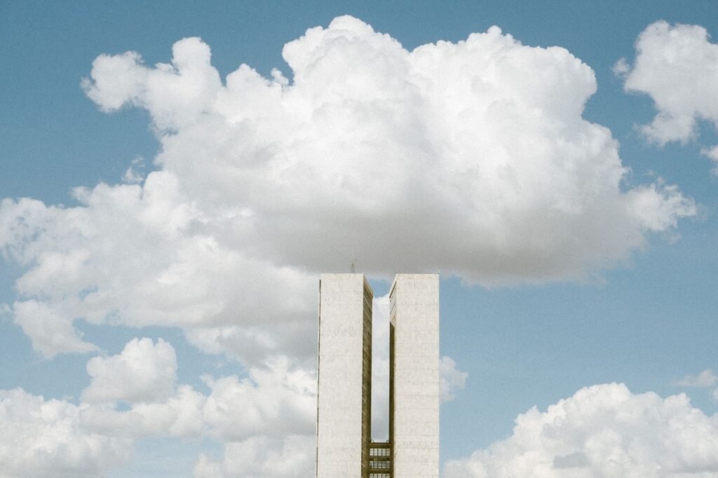 Aprovar reformas no Congresso é o maior desafio de Lula, avalia Moody's