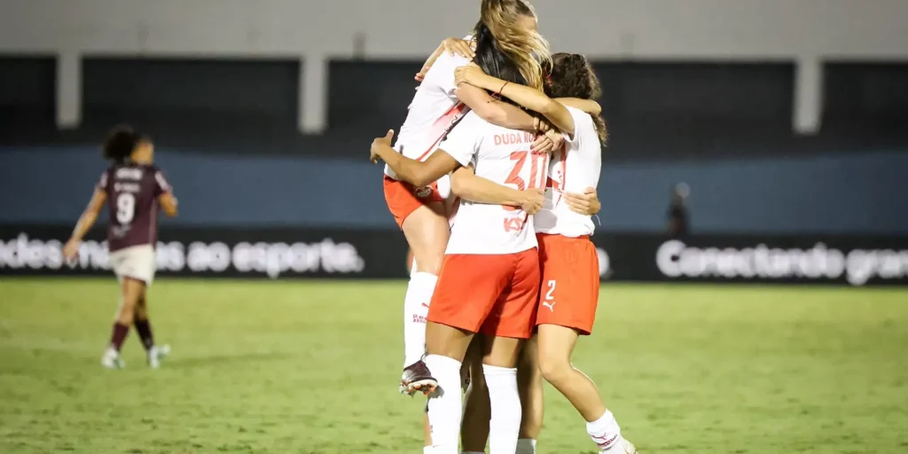 Bragantino vence Ferroviária por 2 a 0 e abre vantagem na Copa do Brasil Feminina