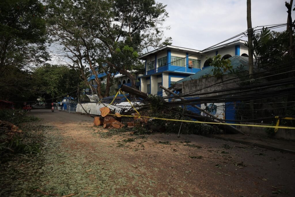 Ciclone na costa leste da Índia deixa ao menos seis mortos
