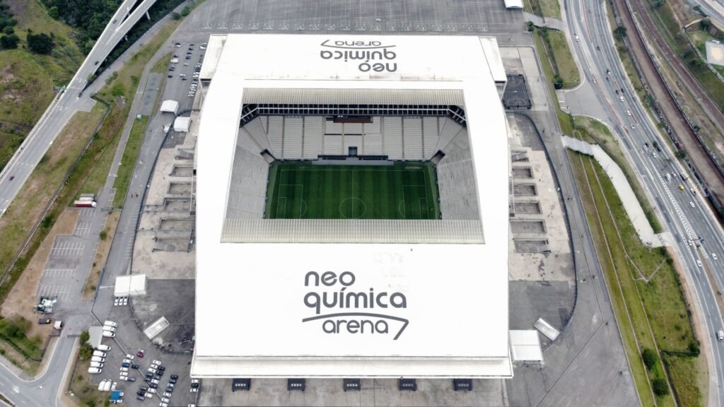 Corinthians e Hypera Pharma divergem sobre valor de rescisão
