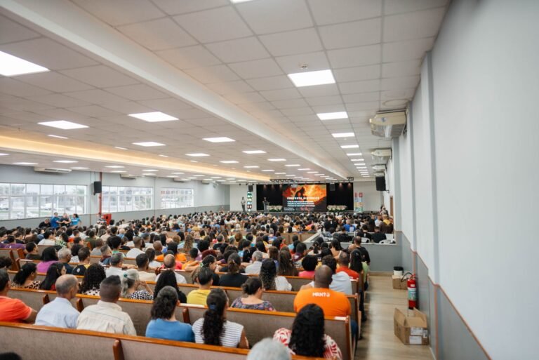 CPAC condena “lawfare” no Brasil com críticas a Lula e Moraes