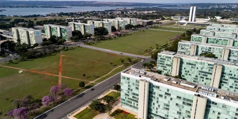 Entidades divulgam manifesto pela valorização do serviço público