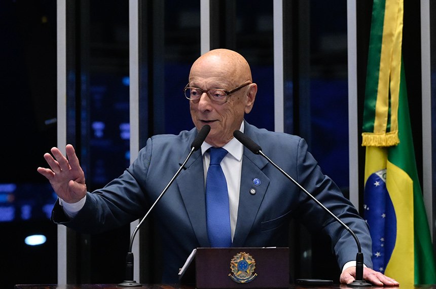 Esperidião Amin agradece votos e propõe homenagem a Juarez Machado
