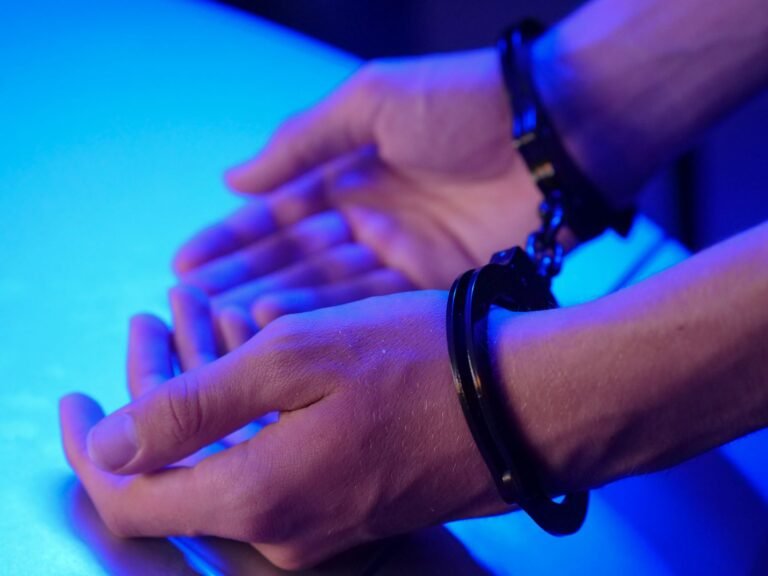 Ex-chefe de polícia recebeu R$ 1,8 mi de empresa investigada pela PF