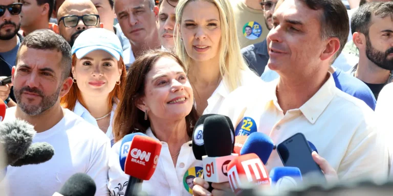 Flávio Bolsonaro declara guerra ao crime organizado no Rio