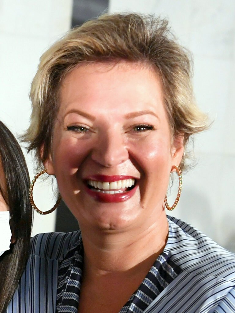 “Flávio é o pior dos Bolsonaros”, diz Joice na live do Janones