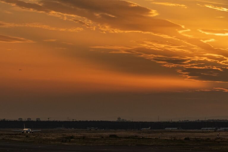 Gol reduz voos após preço do combustível de aviação dobrar