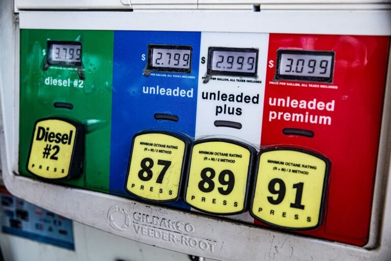 Governo prorroga subvenção ao diesel por mais 30 dias
