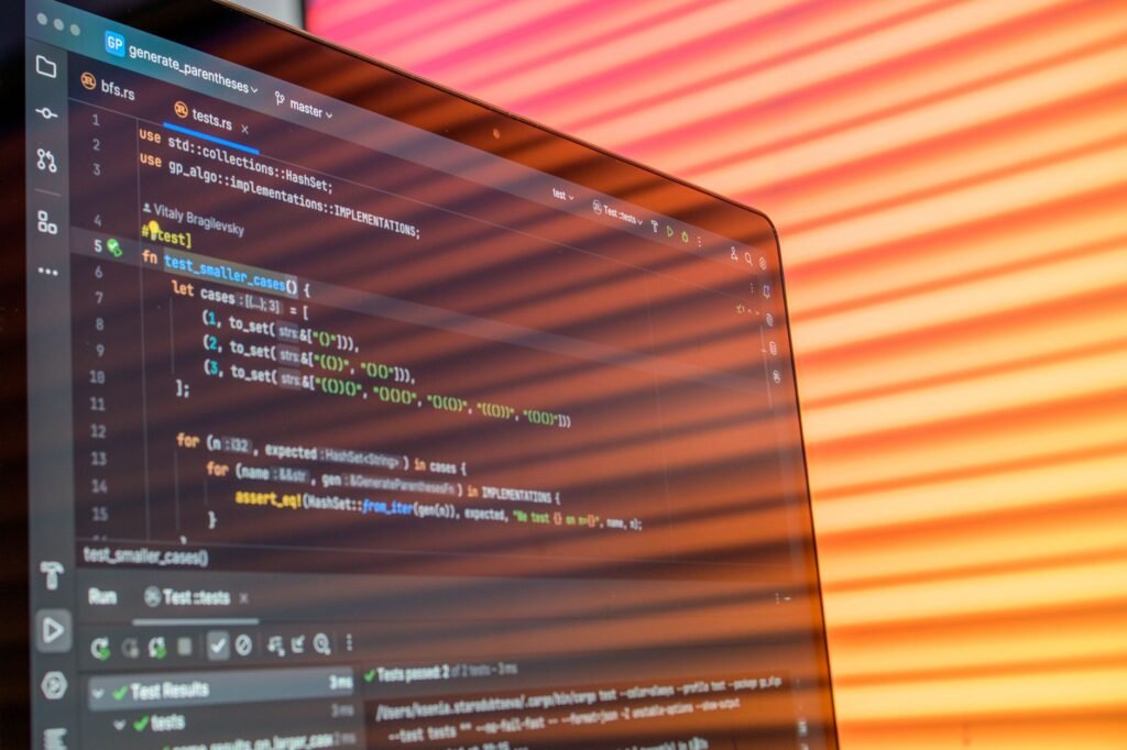 IBM supera expectativas e eleva projeção de receita com software
