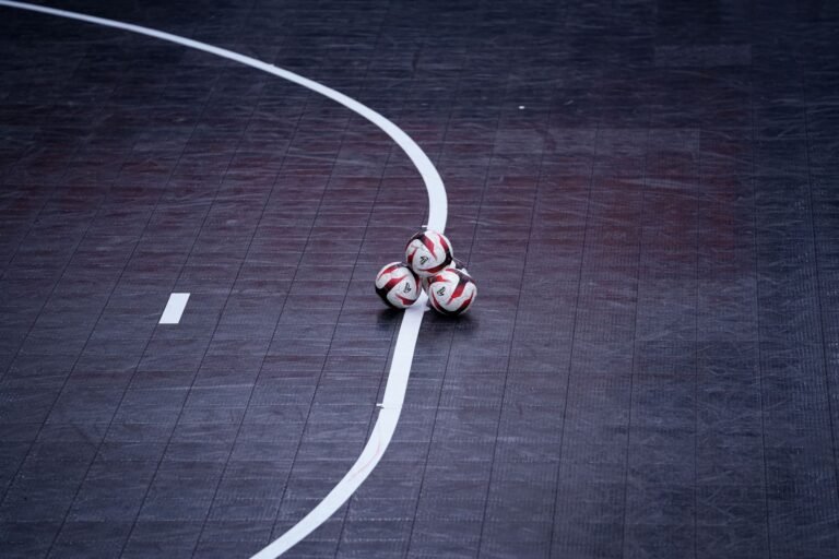 Independente e Butão vencem na abertura do Amapaense Sub-13 de Futsal