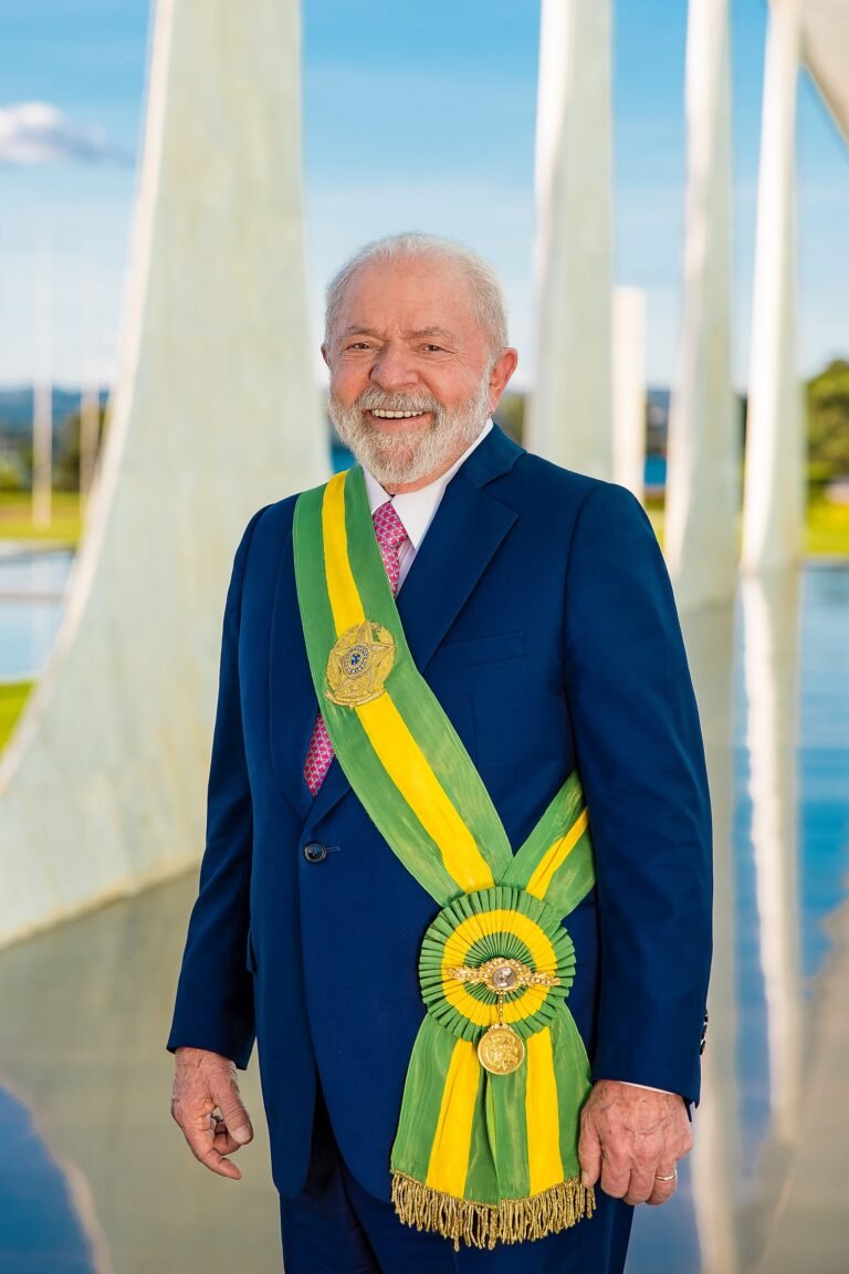 Janones critica disputa por vitória de Lula: “A vaidade é uma merda”