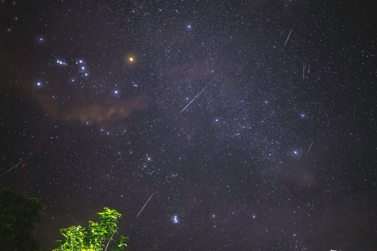 Japão rumo a Marte e chuva de meteoros nos destaques da semana