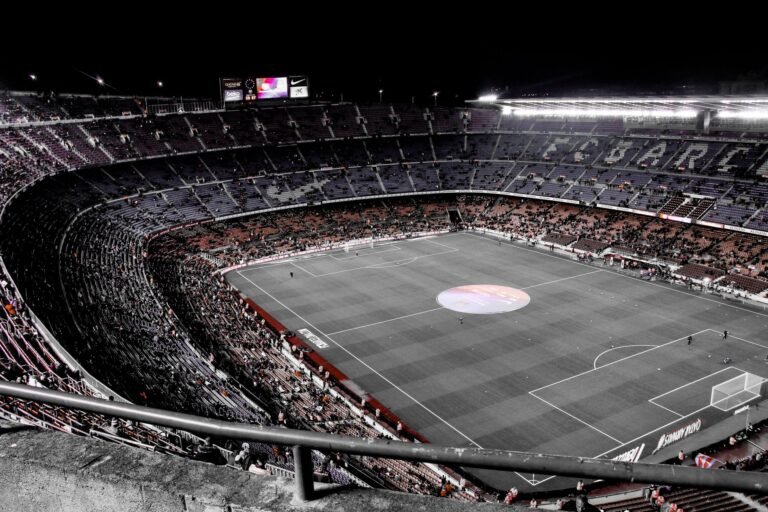 Jogos de hoje (21/10/26): onde assistir futebol ao vivo e horários