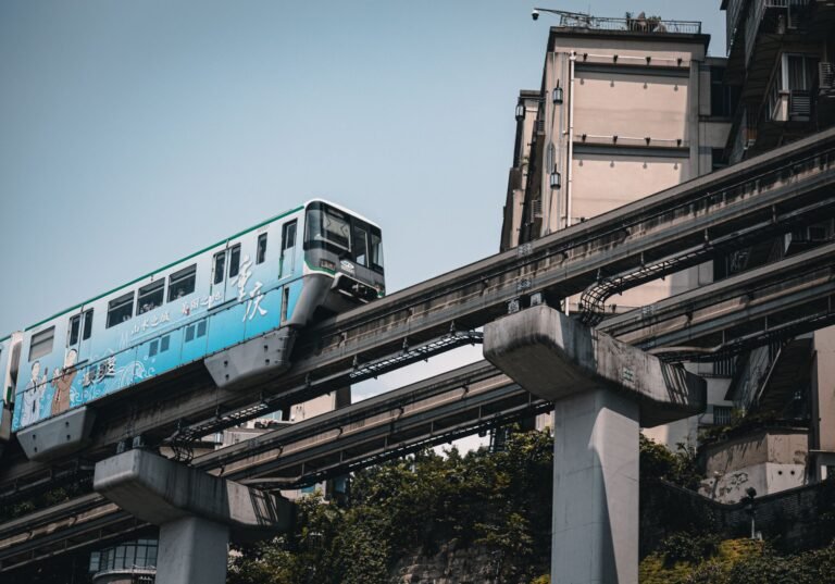 Linha 15-Prata volta a operar normalmente após queda de guindaste em SP