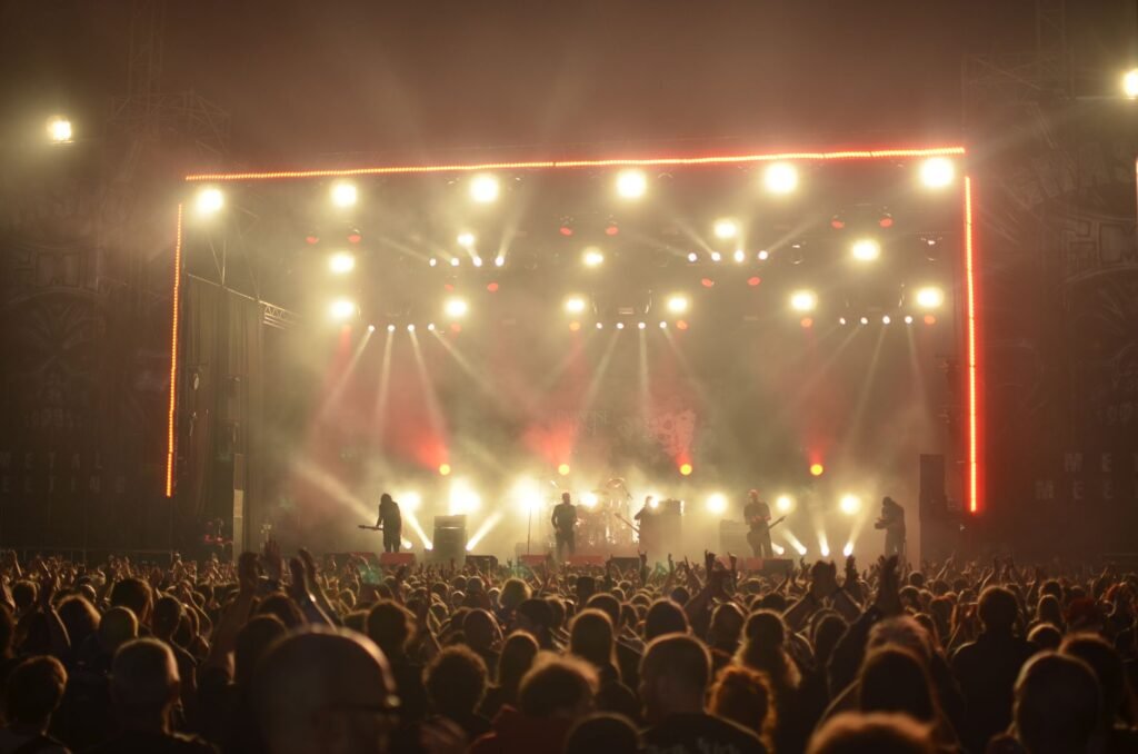 Lollapalooza 2027 anuncia line-up por dia e início da venda de ingressos diários