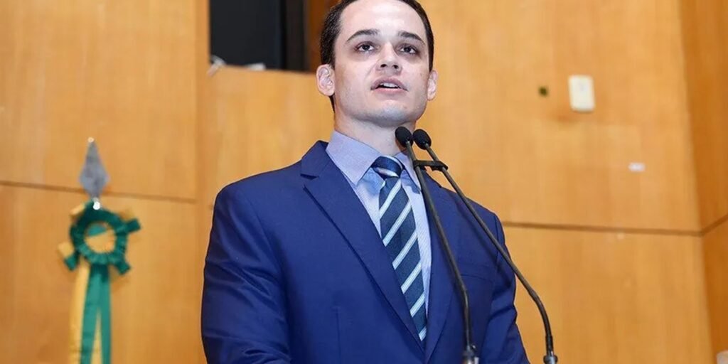 Lorenzo Pazolini vence o segundo turno e é eleito governador do Espírito Santo