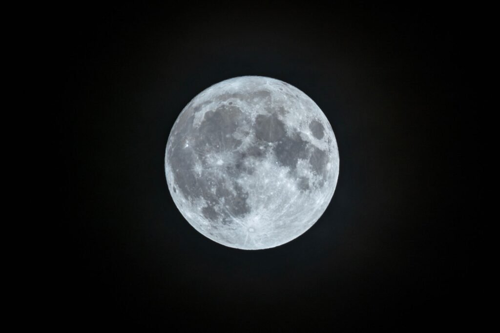 Lua hoje: confira a fase da Lua desta segunda-feira 26/10/2026