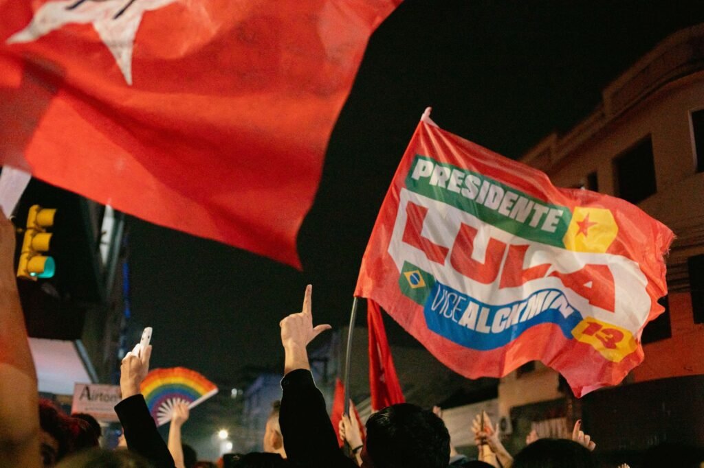 Lula encerra campanha eleitoral com atos no Rio de Janeiro e em São Paulo