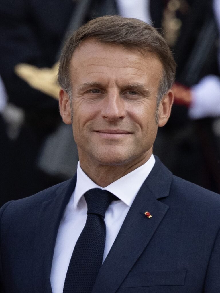 Macron diz que nada justifica violência em protestos na França
