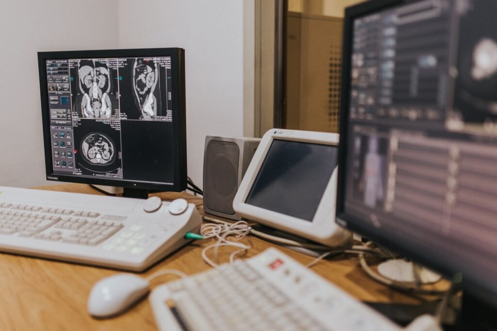 Microsoft diz que IA superou médicos em testes de diagnóstico