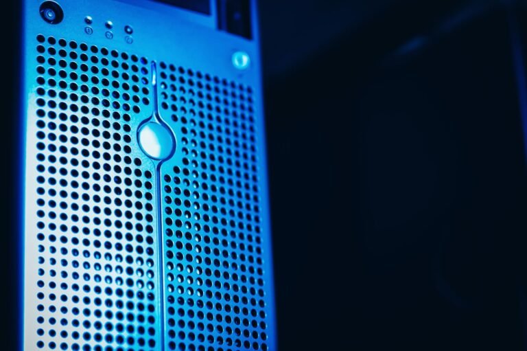 Microsoft lança Defender para desktops Linux em prévia pública