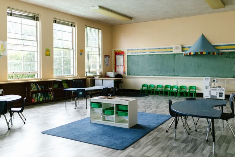 Porangaba suspende aulas em creche após surto de síndrome mão-pé-boca