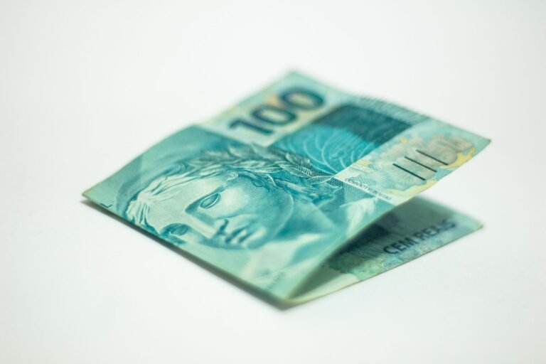 projeto limita doações de pessoas físicas a dez salários mínimos