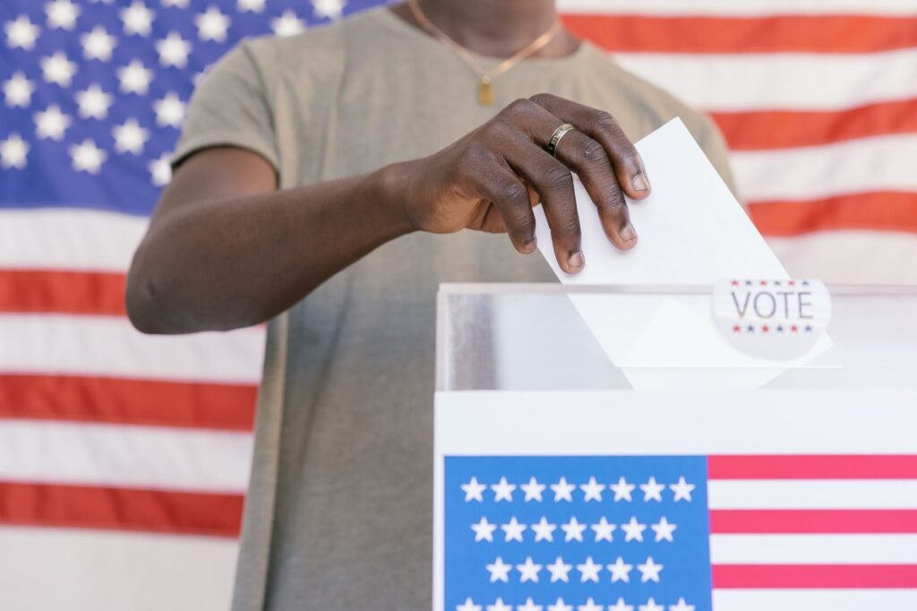 Quem não votou no primeiro turno pode votar no segundo? Confira regras