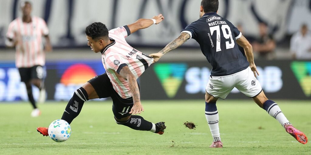 Remo vence o Botafogo após 12 jogos e Bahia bate o São Paulo