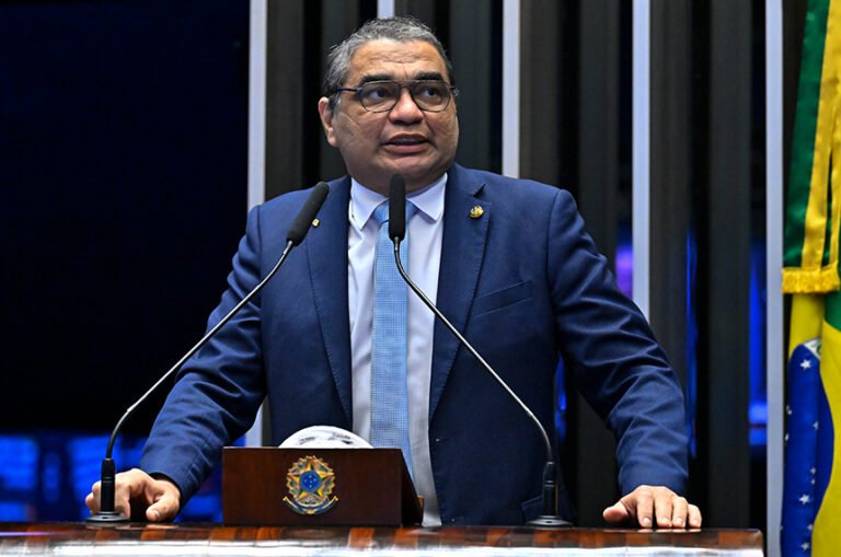 Sargento Reginauro declara apoio ao fim da escala 6×1