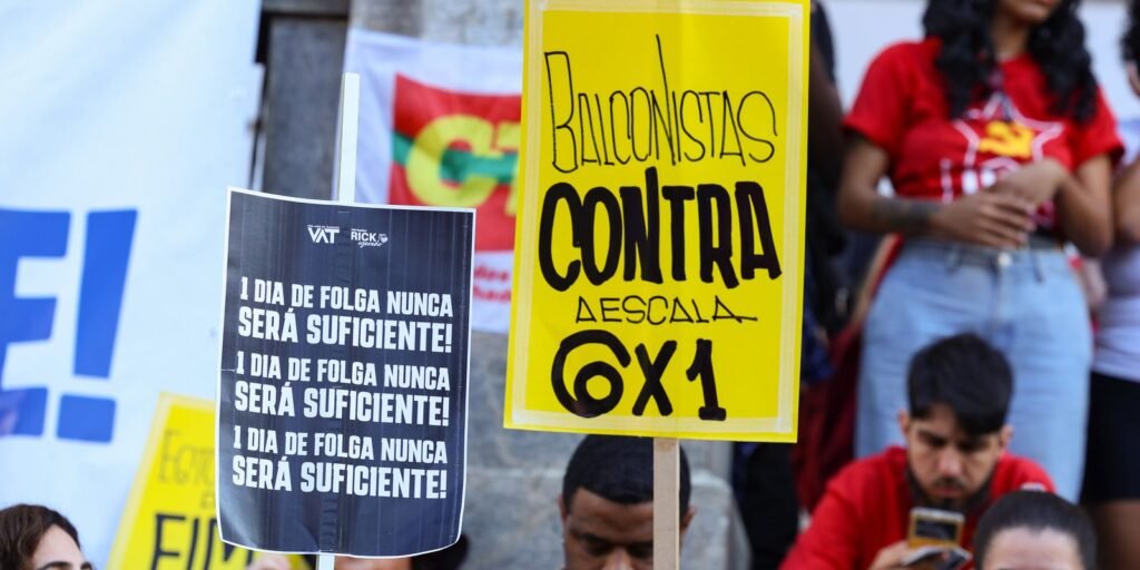 Senado aprova PEC que acaba com a jornada 6x1 e reduz trabalho semanal