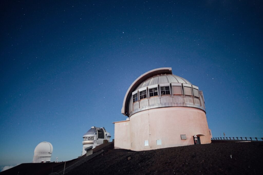 Sistema em torno de estrela morta pode antecipar futuro do Sistema Solar