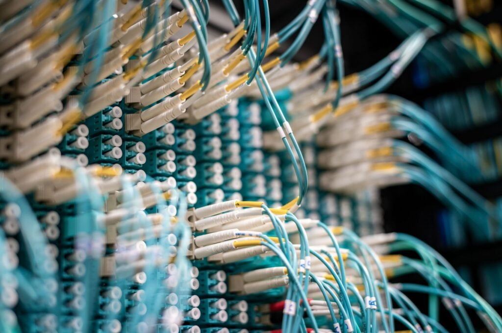 Teste avalia fibra da Vivo, Claro e Nio; veja o resultado