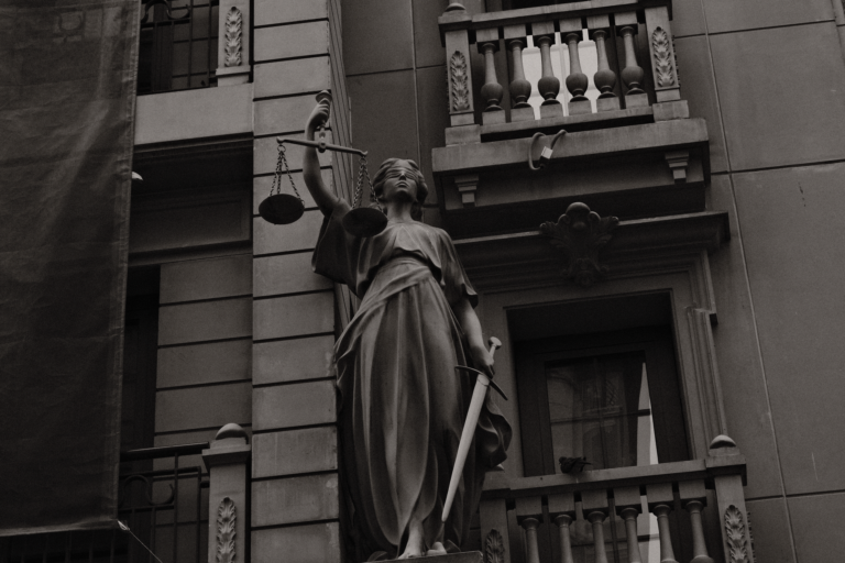 Tribunal Penal Internacional vence o Prêmio Sakharov 2026 da União Europeia
