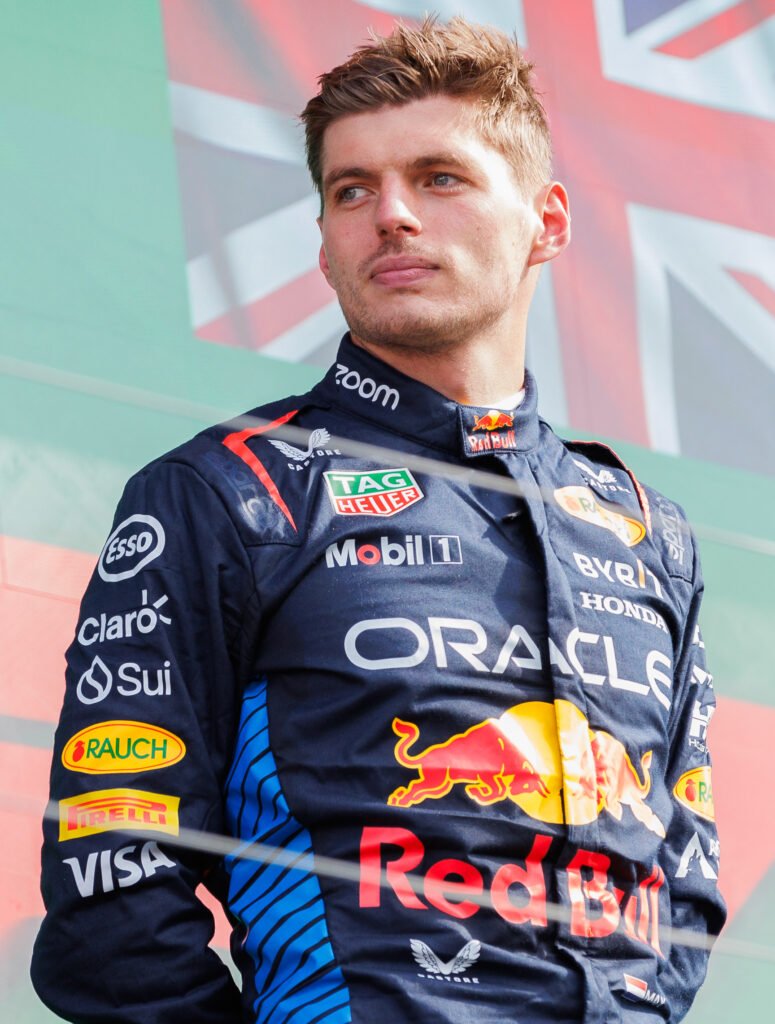Verstappen critica Liam Lawson após toque em treino do GP do México