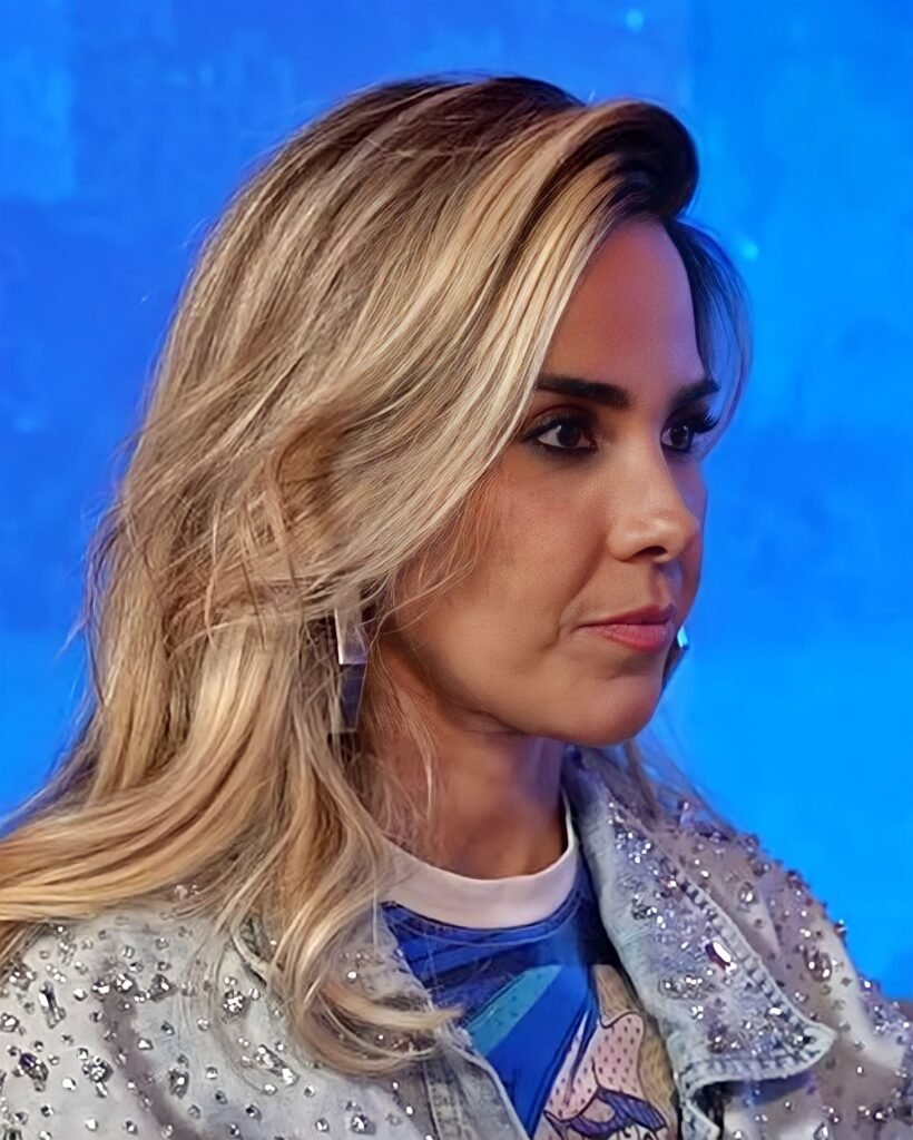 Wanessa homenageia a irmã Camilla Camargo em rede social