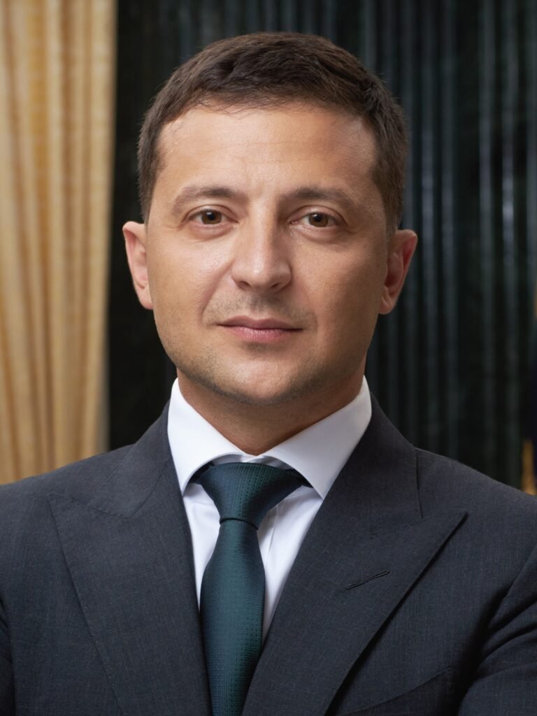 Zelensky diz que sistema da SpaceX usado na guerra ficou mais lento e afeta tropas